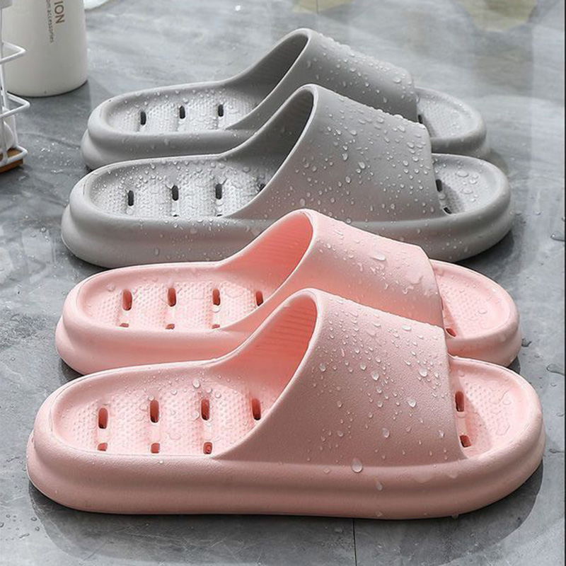 Mule Slip On - รองเท้าแตะห้องน้ำแบบเจาะรู EVA สำหรับผู้หญิง พื้นนุ่ม ระบายน้ำได้ดี รองเท้าสวมใส่ในบ้านสำหรับคู่รัก