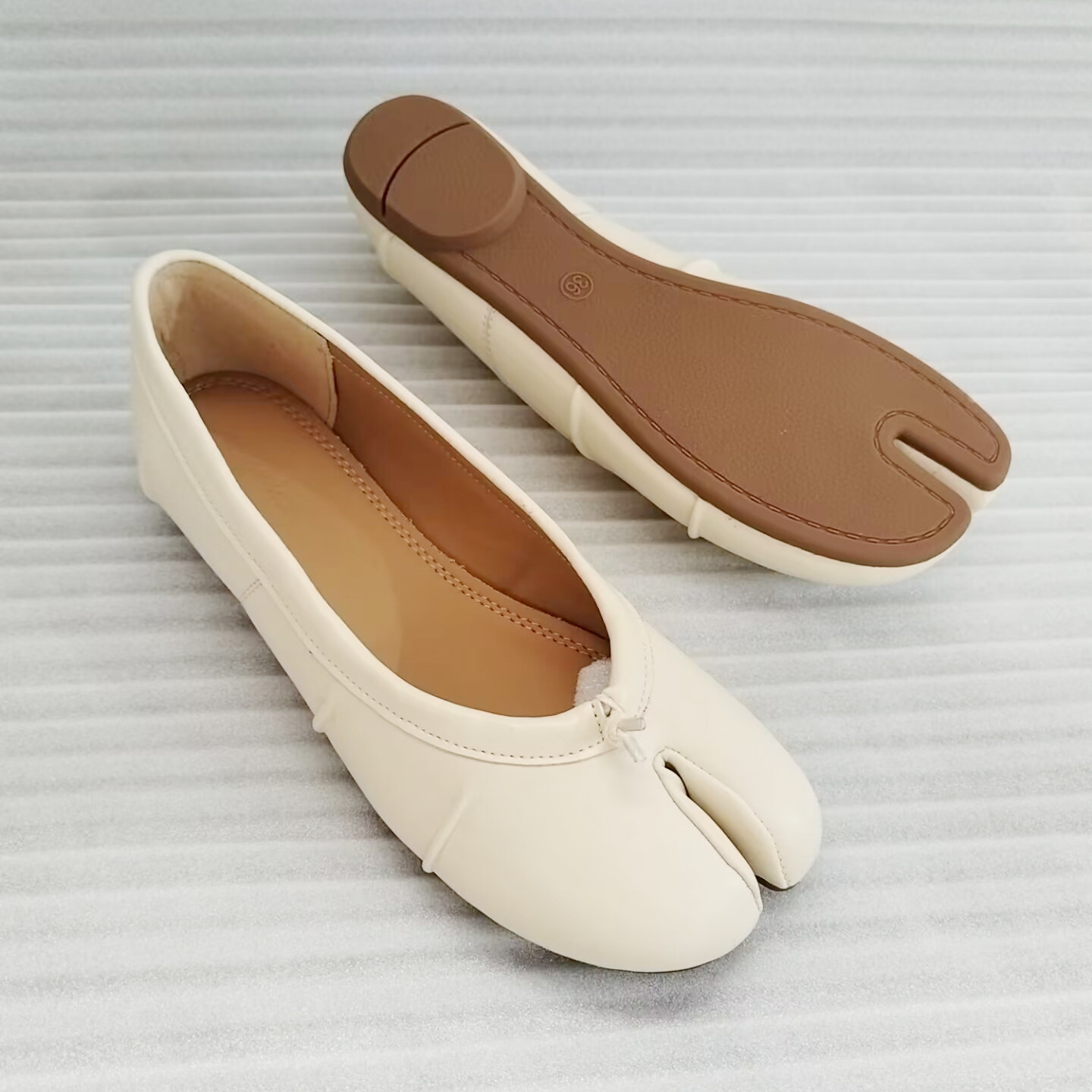 รองเท้าส้นแบนแบบแยกนิ้วเท้าสำห - Ballet Flat Women บทวิจารณ์และราคา