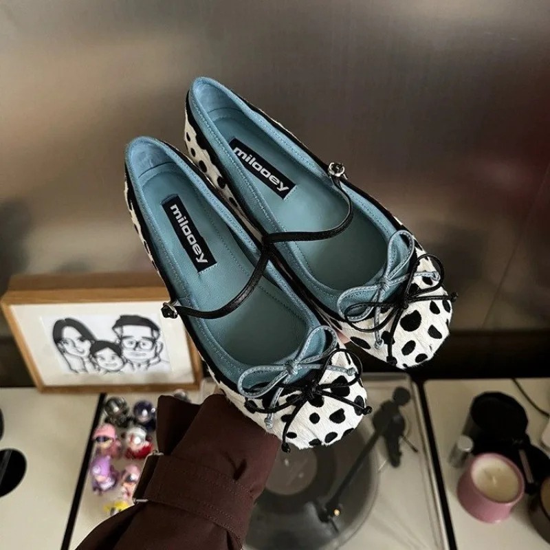รองเท้าบัลเล่ต์ทรงกลมพื้นเรียบ - Ballet Flat Women บทวิจารณ์และราคา
