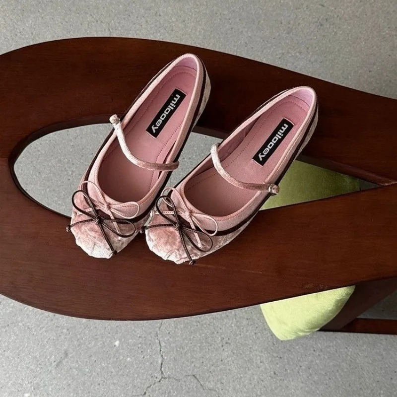 รองเท้าบัลเล่ต์ทรงกลมพื้นเรียบ - Ballet Flat Women บทวิจารณ์และราคา