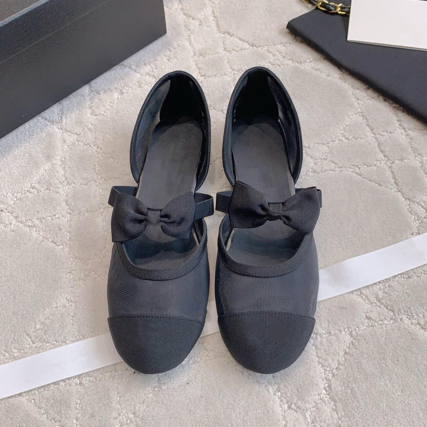 รองเท้าบัลเลต์แบบผูกโบว์ 2026  - Ballet Flat Women บทวิจารณ์และราคา