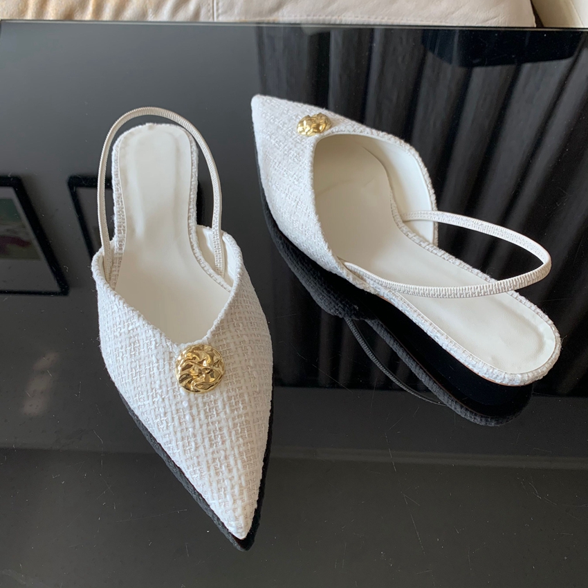 รองเท้าส้นเตี้ยแบบสวม รุ่นใหม่ - Women Shoes Elegant บทวิจารณ์และราคา