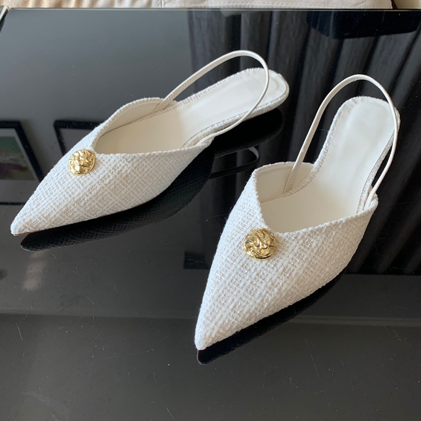 รองเท้าส้นเตี้ยแบบสวม รุ่นใหม่ - Women Shoes Elegant บทวิจารณ์และราคา